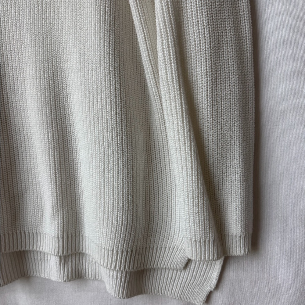 525 American White Emma Shaker Sweater Size Medium - Picture 5 of 6